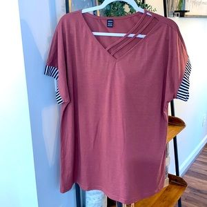 Causal Tee Shirt